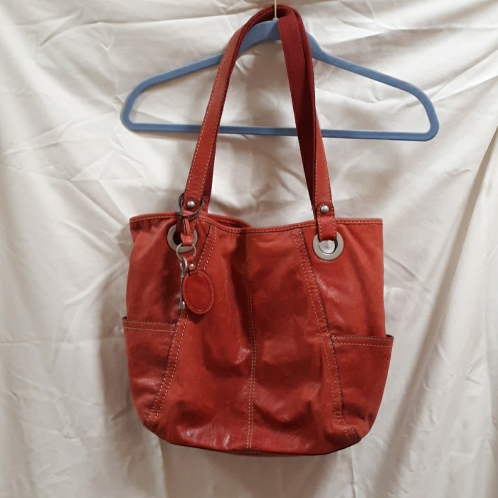 Red suede fossil shoulder bag